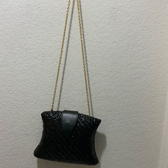 Impulse by SHARIF Leather & PVC Handwoven Basket Weave gold chain - Picture 7 of 14